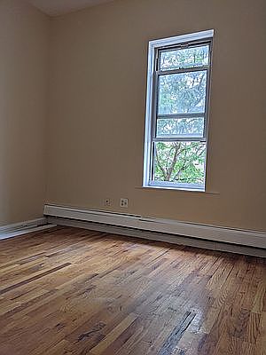 5th image of 249 Boerum St #2L
