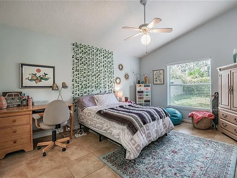 4158 Forest Island Dr — Photo 16