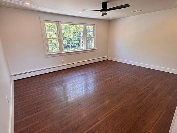 5th image of 271 W Erie Ave #2