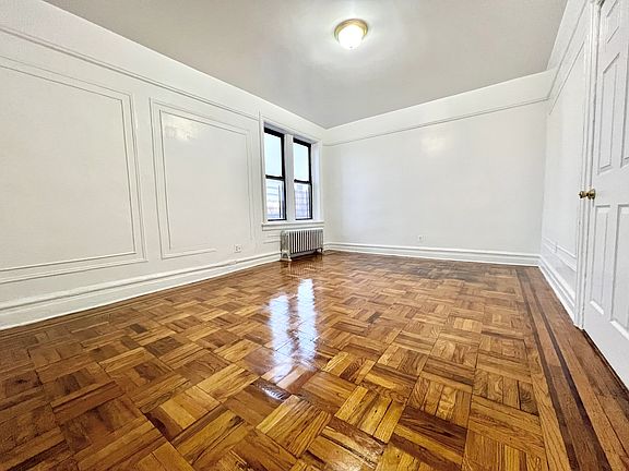 3rd image of 465 E 167th St APT 9