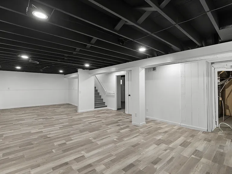 901 Cadora Dr — Photo 20