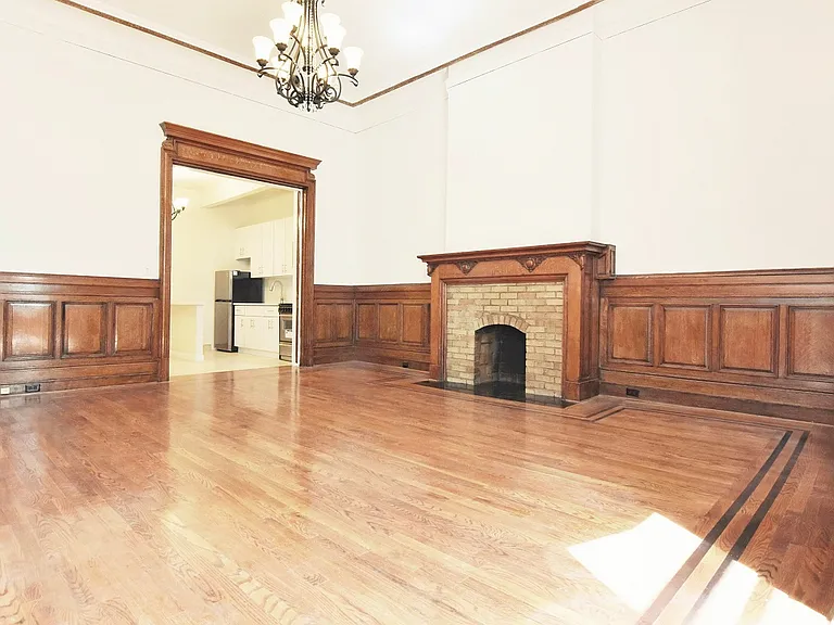 62 E 66th St #2R — Photo 6