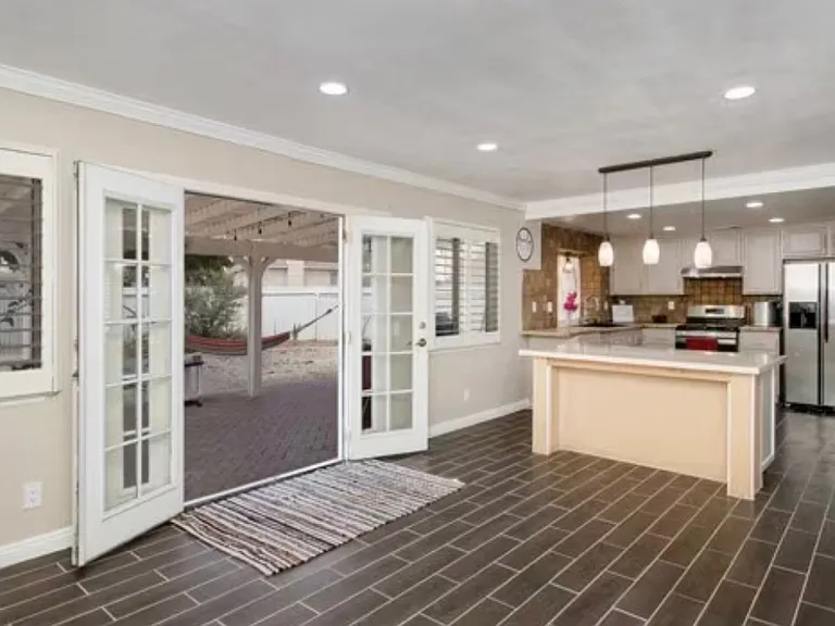 12520 Silver Saddle Way — Photo 5