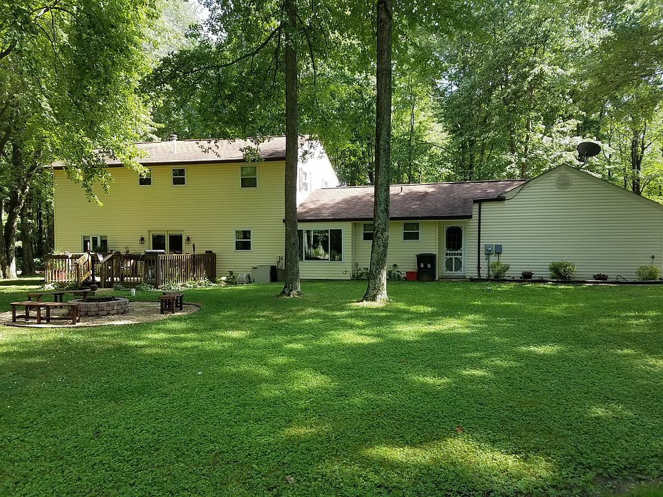 2nd image of 2653 Phillips Rd