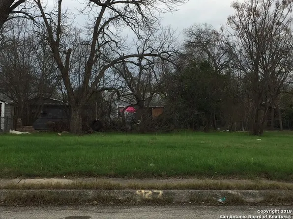 927 Canton #1, San Antonio, TX 78202