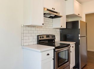 1404 3rd Ave N APT 12, Seattle, WA 98109