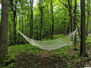 194 Sunset Hill Rd, Hannacroix, NY 12087