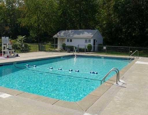 2nd image of 1303 Parr Lake Dr