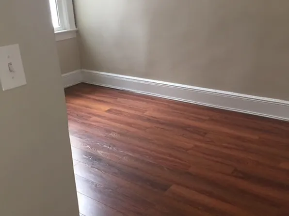 164 West 4th Street image 6 of 7