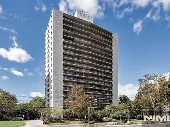 277 Prospect Avenue #7H, Hackensack, NJ 07601