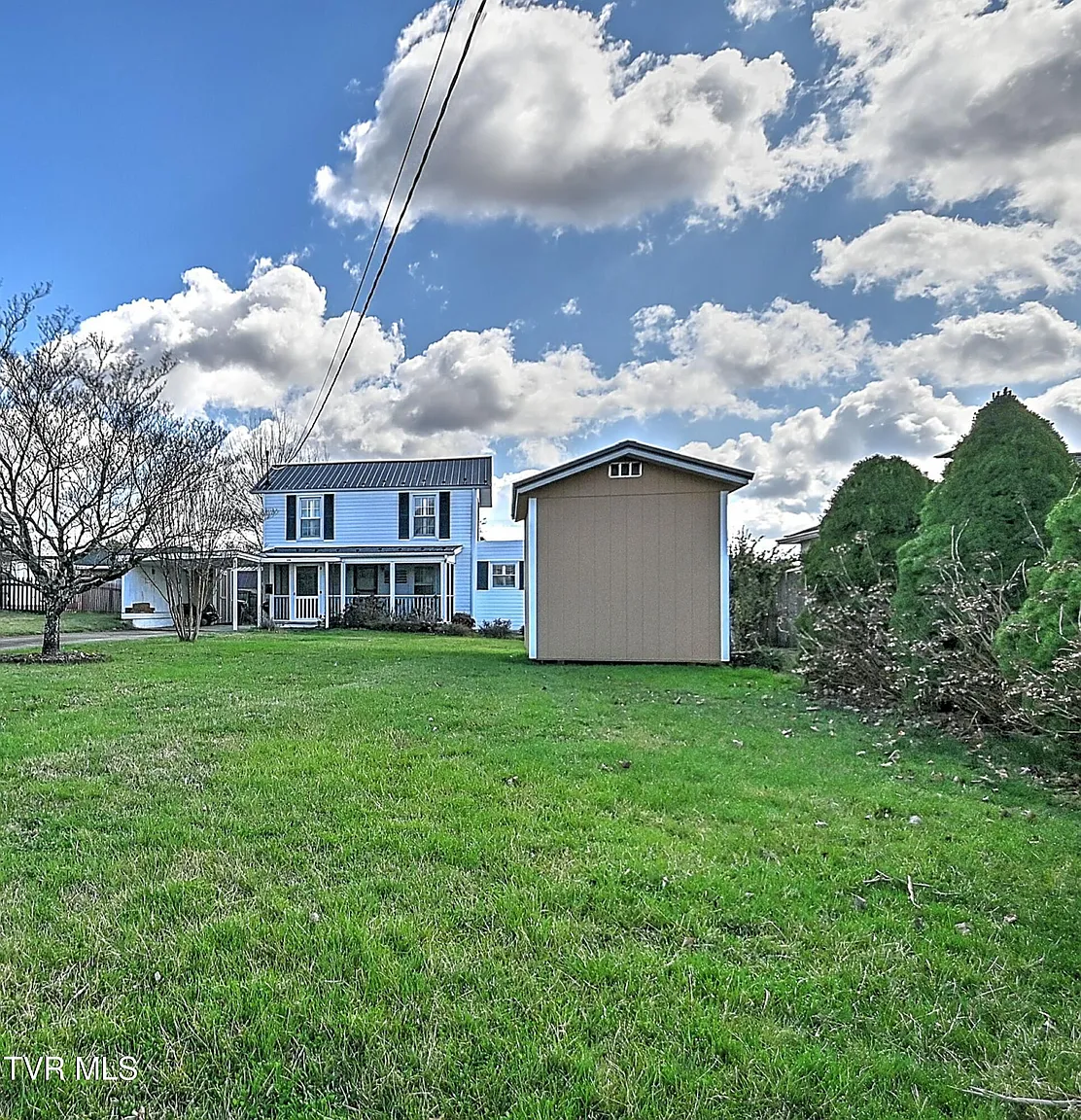 1527 Edgemont Ave photo 1