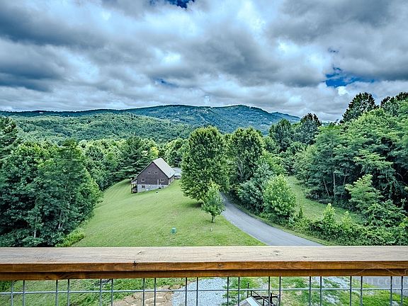 5th image of 368 Fall Creek Meadows Lane