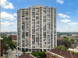 3930 N Pine Grove Ave APT 1610, Chicago, IL 60613