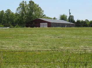 482 Potters Rd, Buffalo, MO 65622