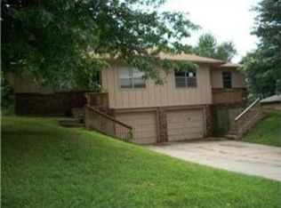 7239 Montana Ave, Kansas City, KS 66111