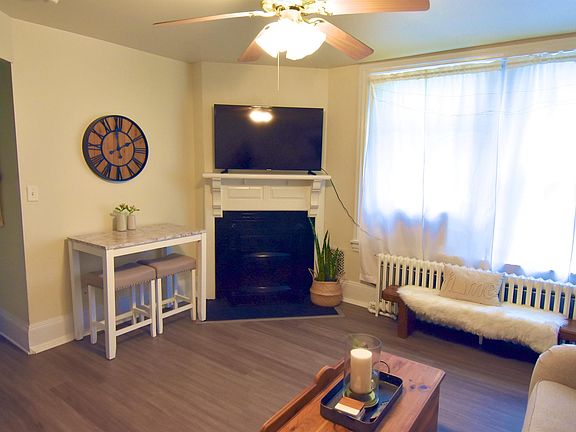 4th image of 1311 W 13th St APT 1