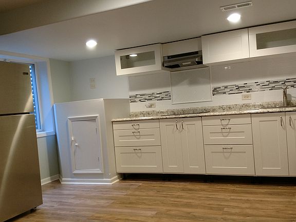 Full Kitchen lower level