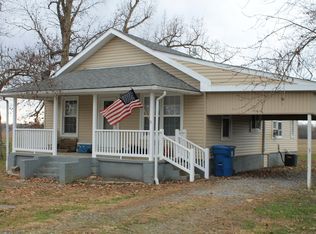 603 N Bush Ave, Hurst, IL 62949