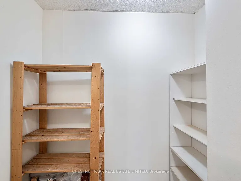89 McCaul St #622 — Photo 21
