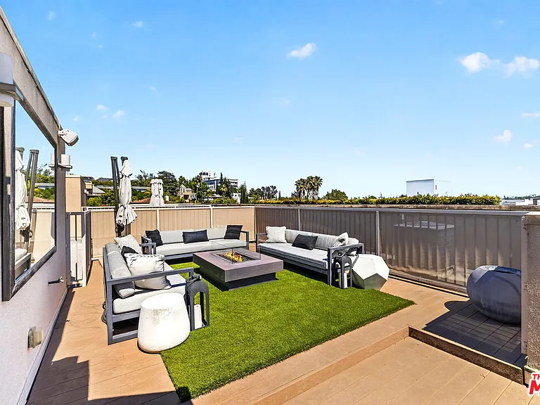1318 S Roxbury Dr #314 — Photo 30