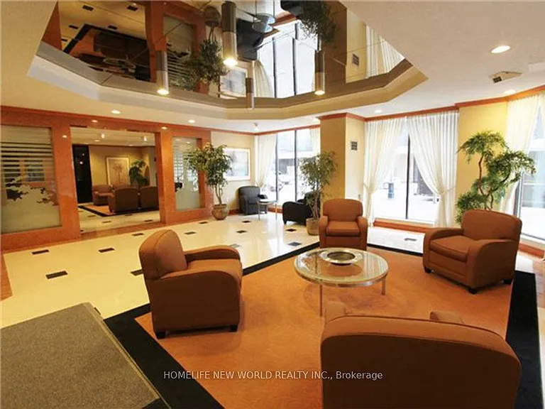 633 Bay St #1003 — Photo 9