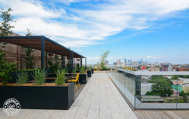 Rented by MySpaceNYC | media 17