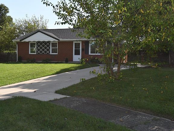 3rd image of 2719 Bello Ct