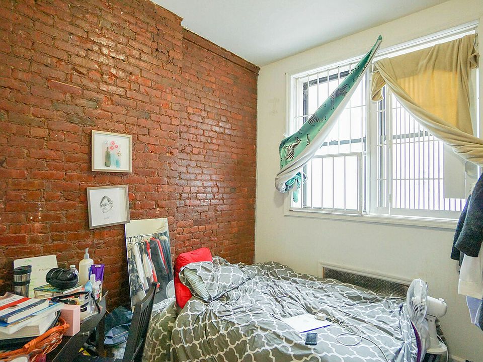 1st image of 337 E 6th St APT D