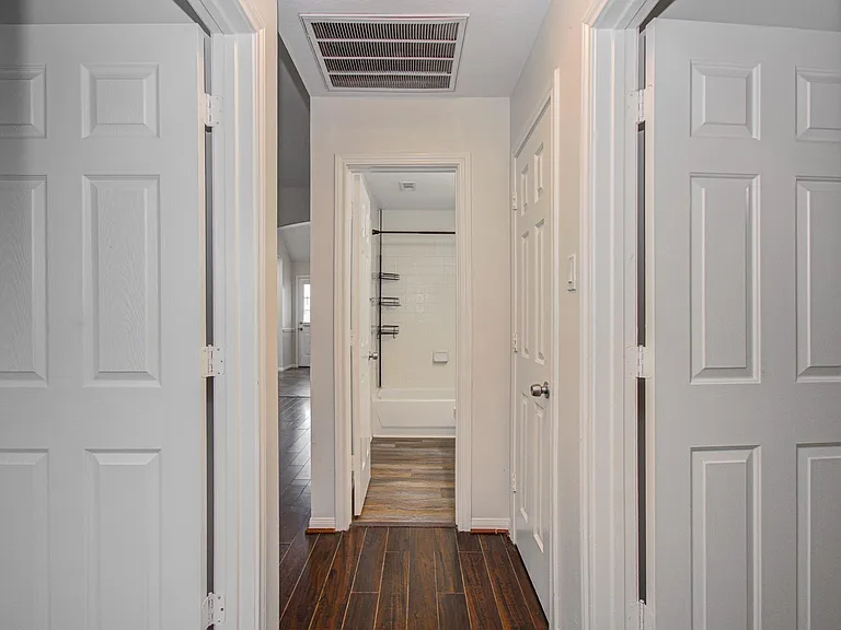 18303 Brenwood Manor Dr — Photo 30