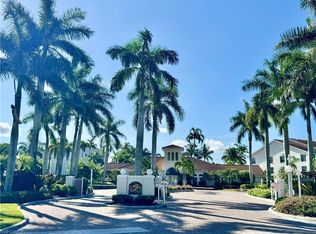 4655 Saint Croix Ln APT 1423, Naples, FL 34109