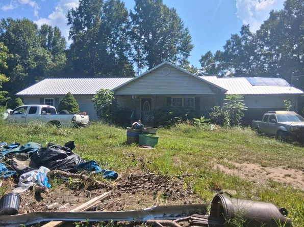 373 Choctaw Trl, Chattanooga, TN 37405
