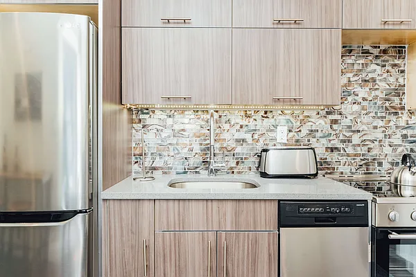 Rented by Carnegie Management Inc | media 29