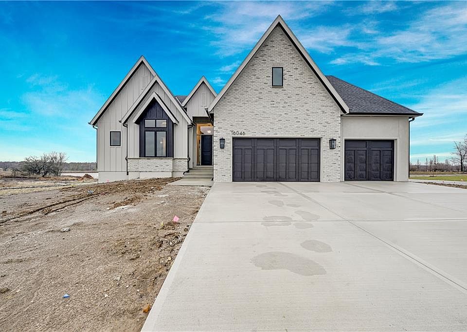 1st image of 17017 Parkhill St