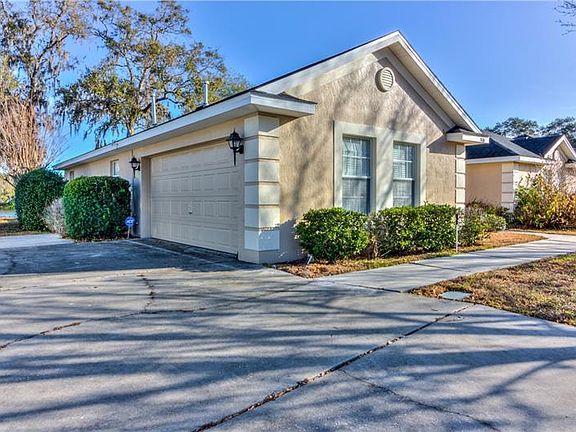 3rd image of 3113 Blackwater Oaks Way