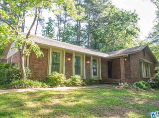 2825 Wisteria Dr, Birmingham, AL 35216