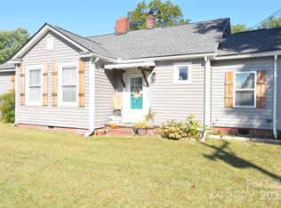 647 Still St, Chester, SC 29706