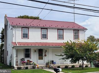 19 Maple St, Gettysburg, PA 17325