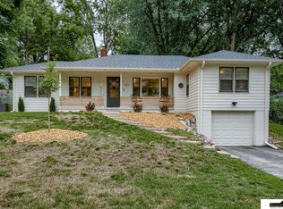 553 S 87th Cir, Omaha, NE 68114