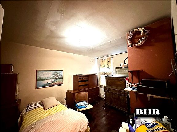 4th image of 2015 E 56th St #56A