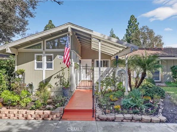 49 Calle Aragon Unit B, Laguna Woods, CA 92637