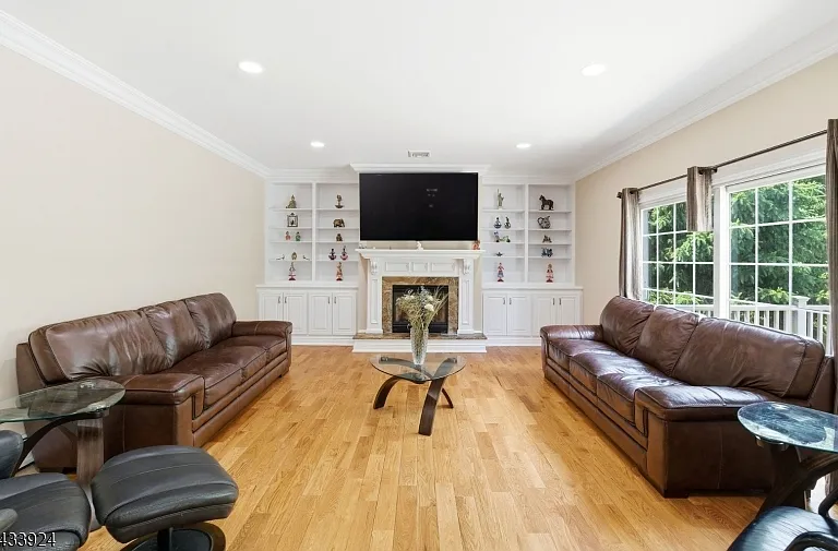 42 Spring Valley Rd — Photo 13