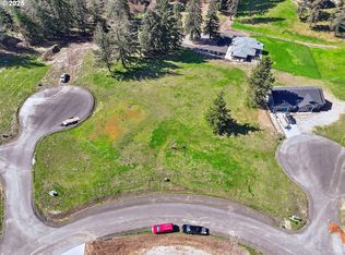 16 Husum St, White Salmon, WA 98672