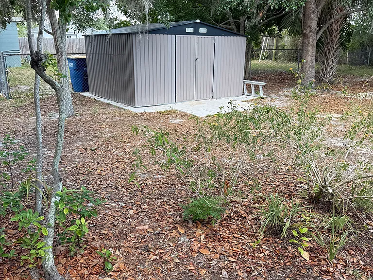 1601 Turner St — Photo 15