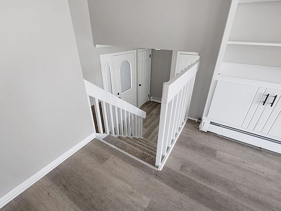 5th image of 1623 Darien Dr