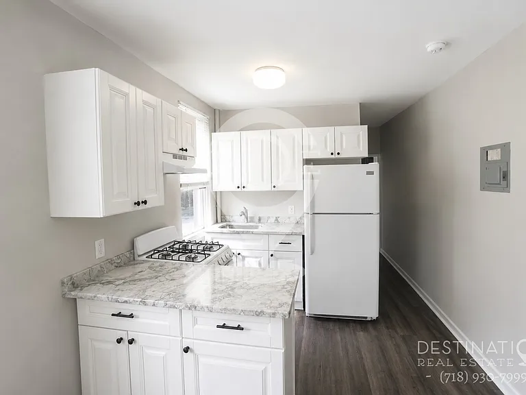 157 Prospect Park SW #2R — Photo 7
