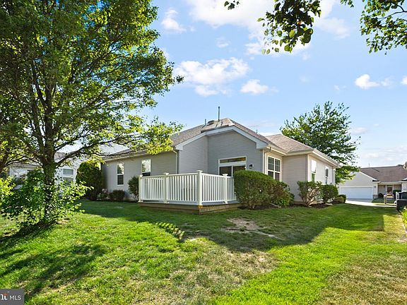 4th image of 15 Reef Ln