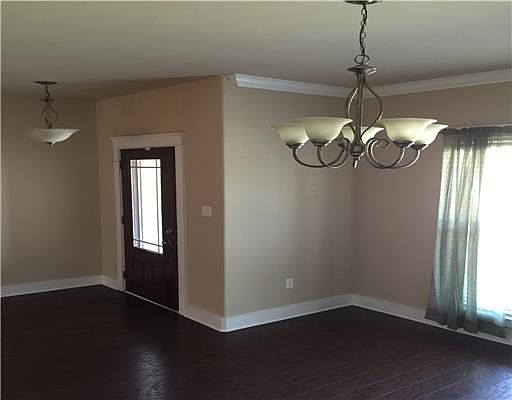 5th image of 775 Baybreeze Dr