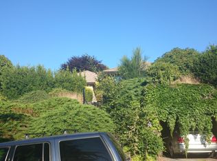 2825 27th Ave W, Seattle, WA 98199