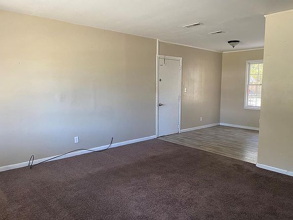 4th image of 512 Orange St