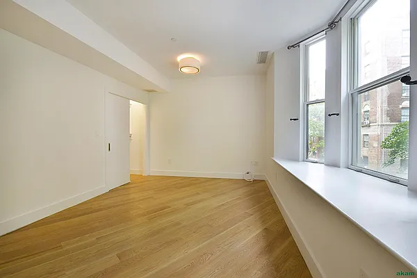 Rented by Akam Sales and Brokerage | media 13